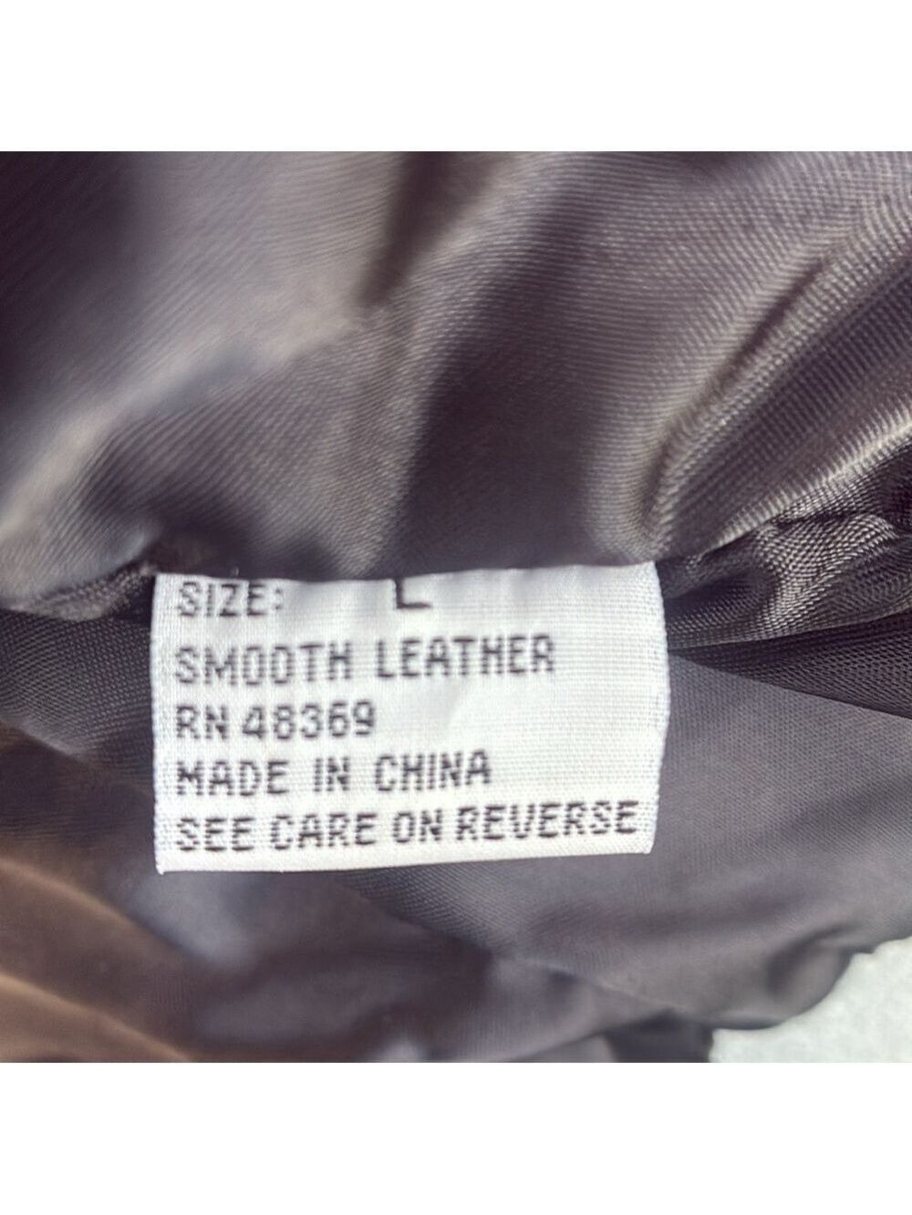 Posted Black Leather Vest Double Pointed Hem Button Up Western Rocker Vintage L - Picture 8 of 8